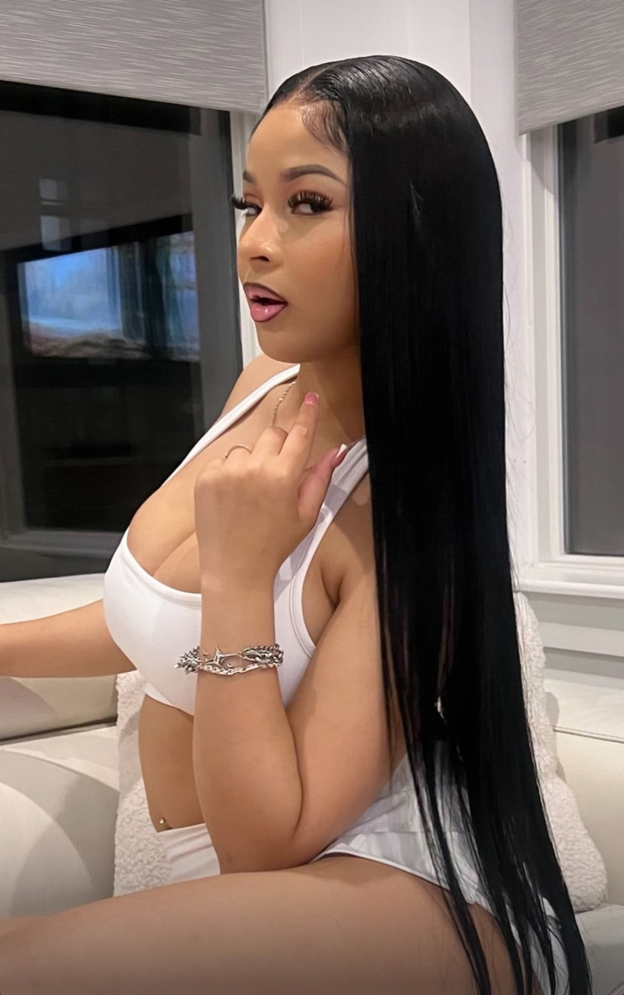 BRAZILIAN 13X4 HD LACE "STARLET" STRAIGHT FRONTAL